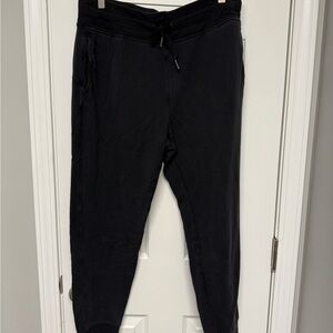 Athleta Balance Joggers black size L (2021, the thicker better quality version)